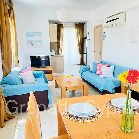 Villa Gr8padz Artemis